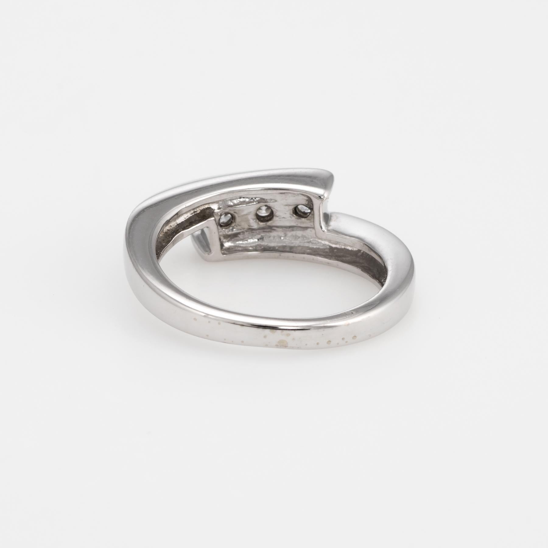 Women's Estate Three-Stone Diamond Ring 14 Karat White Gold Wedding Band Fine Jewelry