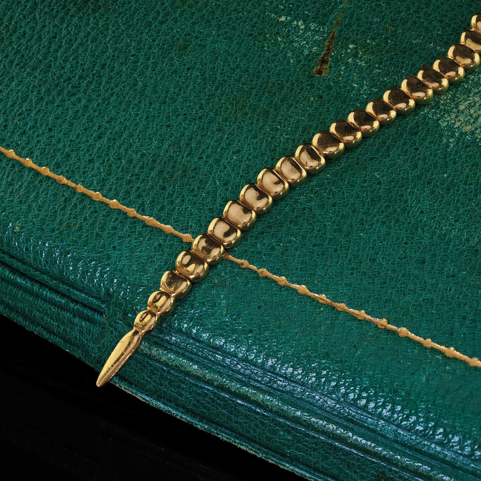 Estate Tiffany and Co Elsa Peretti 18K Yellow Gold Snake Necklace - 27.5 inches For Sale 9