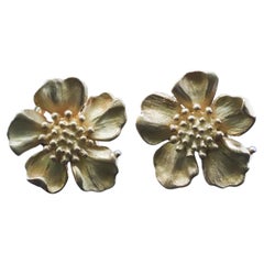 Estate Tiffany & Co. 18K Yellow Gold Dogwood Flower Earrings - VHK#88b