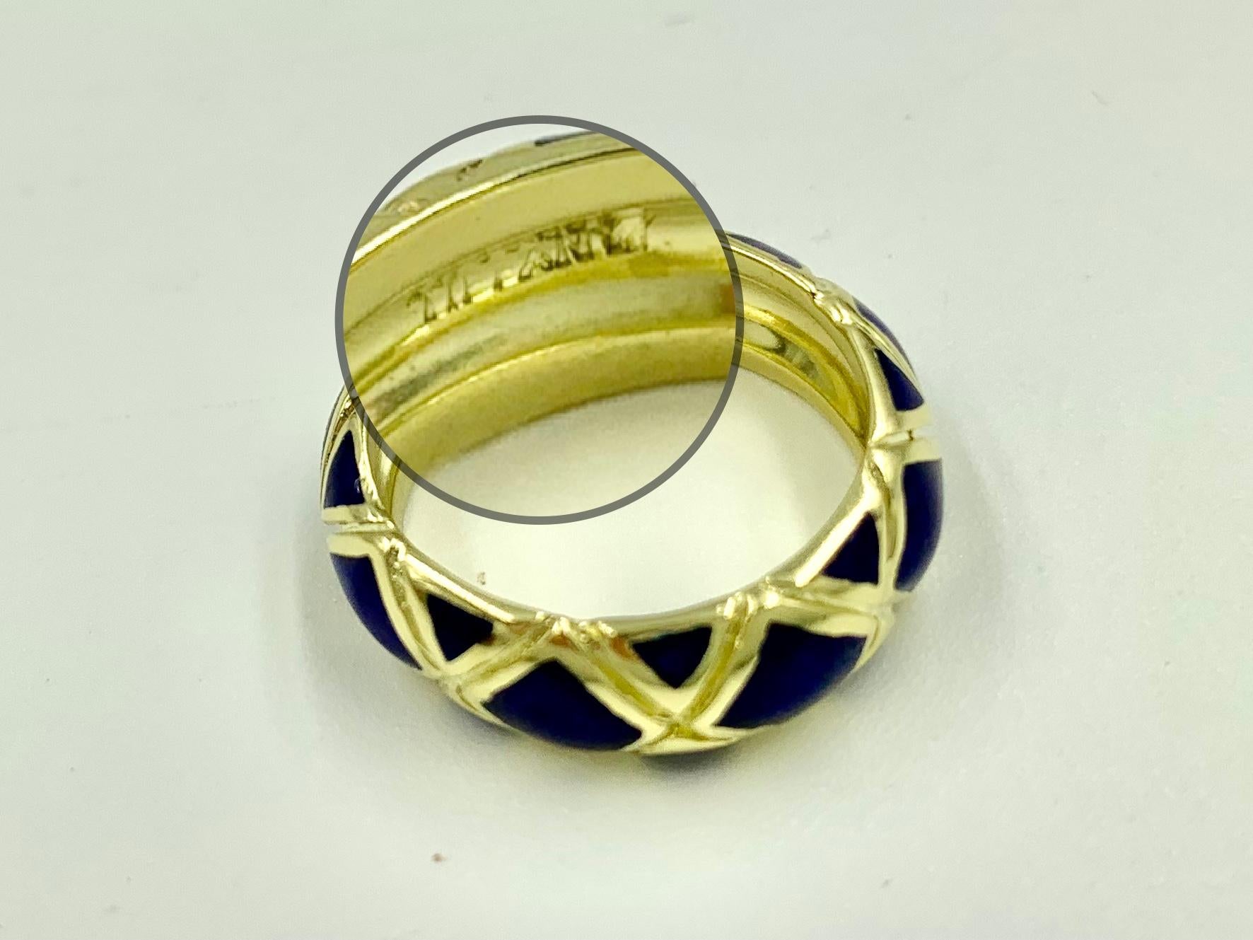 Estate Tiffany &Co. Cobalt Blue Enamel 18K Yellow Gold X Band Ring In Good Condition For Sale In New York, NY