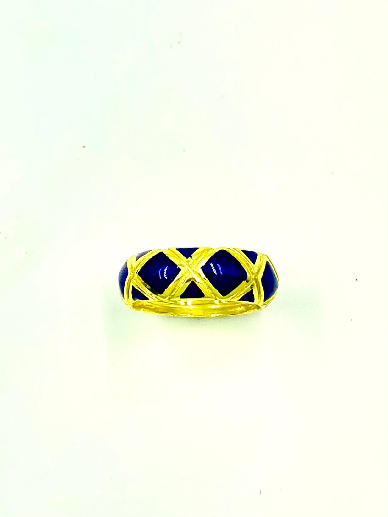 Estate Tiffany &Co. Cobalt Blue Enamel 18K Yellow Gold X Band Ring For Sale 1