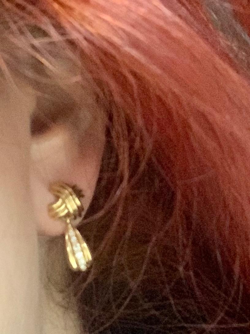 Estate Tiffany & Co. Orecchini a goccia Signature X in oro giallo 18 carati con diamante in vendita 6