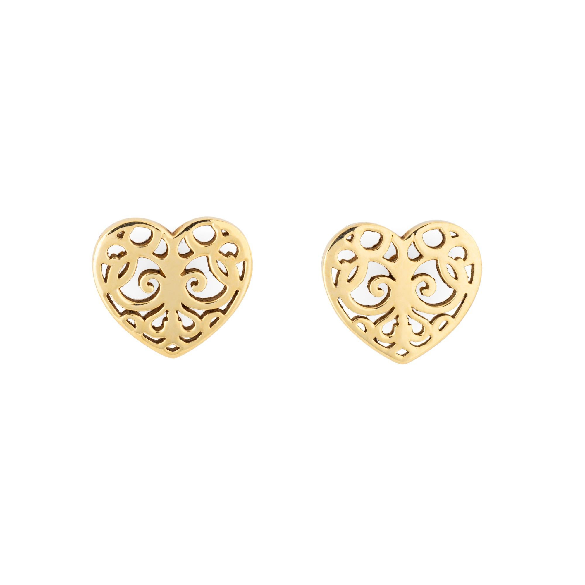 Estate Tiffany & Co Enchant Heart Earrings 18k Yellow Gold Studs Fine Jewelry  In Good Condition For Sale In Torrance, CA