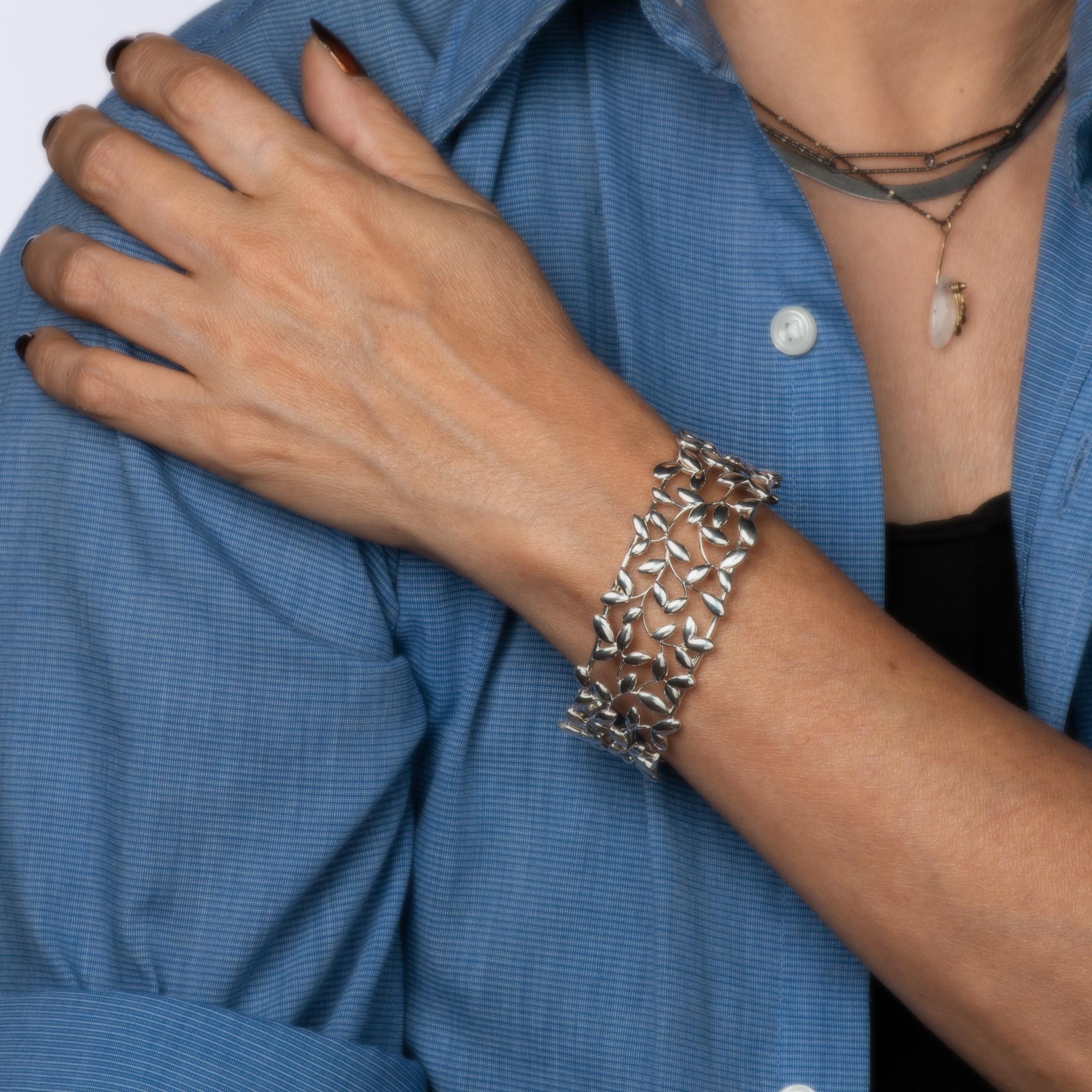 Women's Estate Tiffany & Co Olive Leaf Cuff Paloma Picasso Sterling Silver XL Bracelet