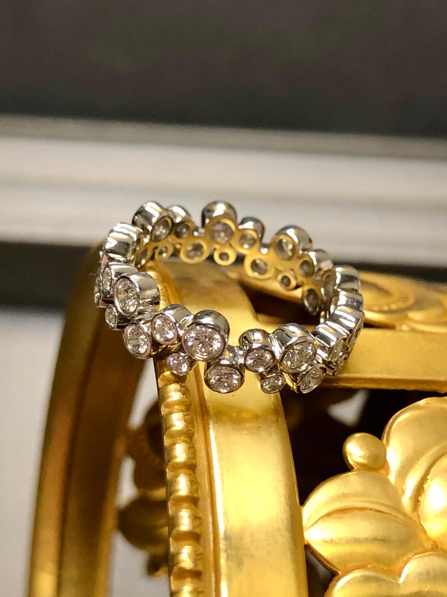 Estate Tiffany & Co Platinum Bubbles Diamond Eternity Band .96cttw  In Good Condition In Winter Springs, FL