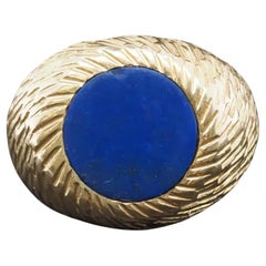 Propiedad TIFFANY & CO. Studios France, Anillo de oro amarillo de 18 quilates con lapislázuli - VHK#416b