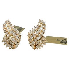 Estate Tiffany
Co White Diamond Marquise Earrings in 18K Yellow Gold Estate Tiffany
Co White Diamond Marquise Earrings in 18K Yellow Gold