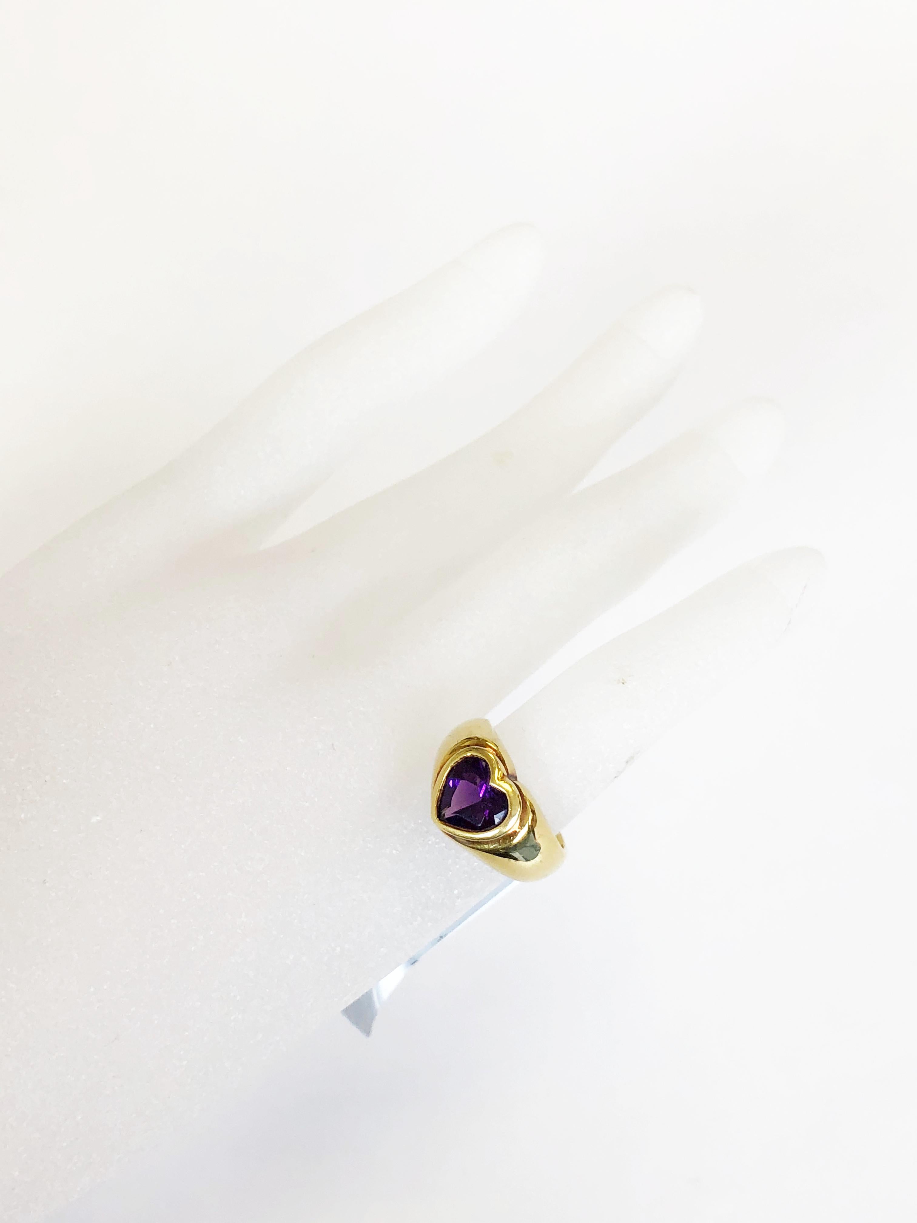 Classic estate Tiffany & Company heart shape amethyst and 18k yellow gold ring in size 4.5.  Perfect for a pinky ring or on it's own! 