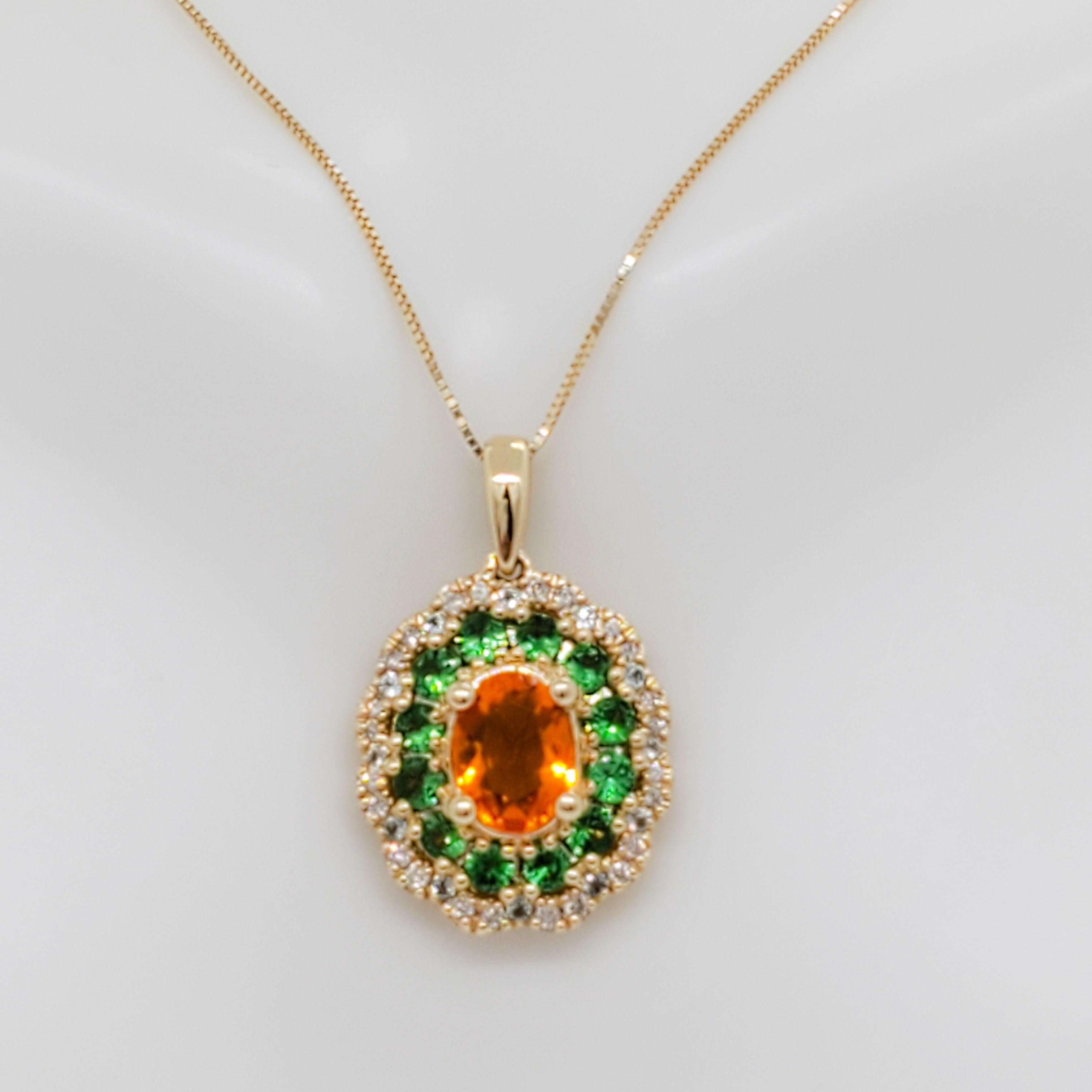 Estate Topaz Garnet, and Diamond Pendant Necklace in 14k Yellow Gold In Excellent Condition In Los Angeles, CA