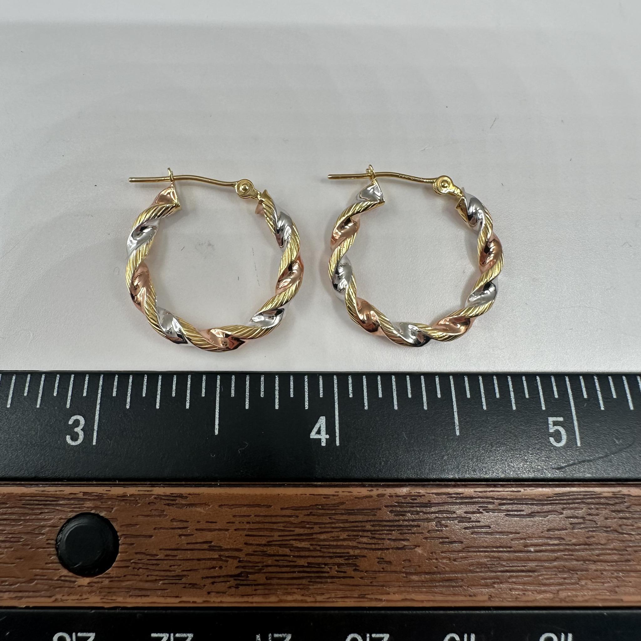 Estate Tri-Color Hoops in 14kt Gold - 19.8mm Outer Diameter, 1.09g, Excellent For Sale 1