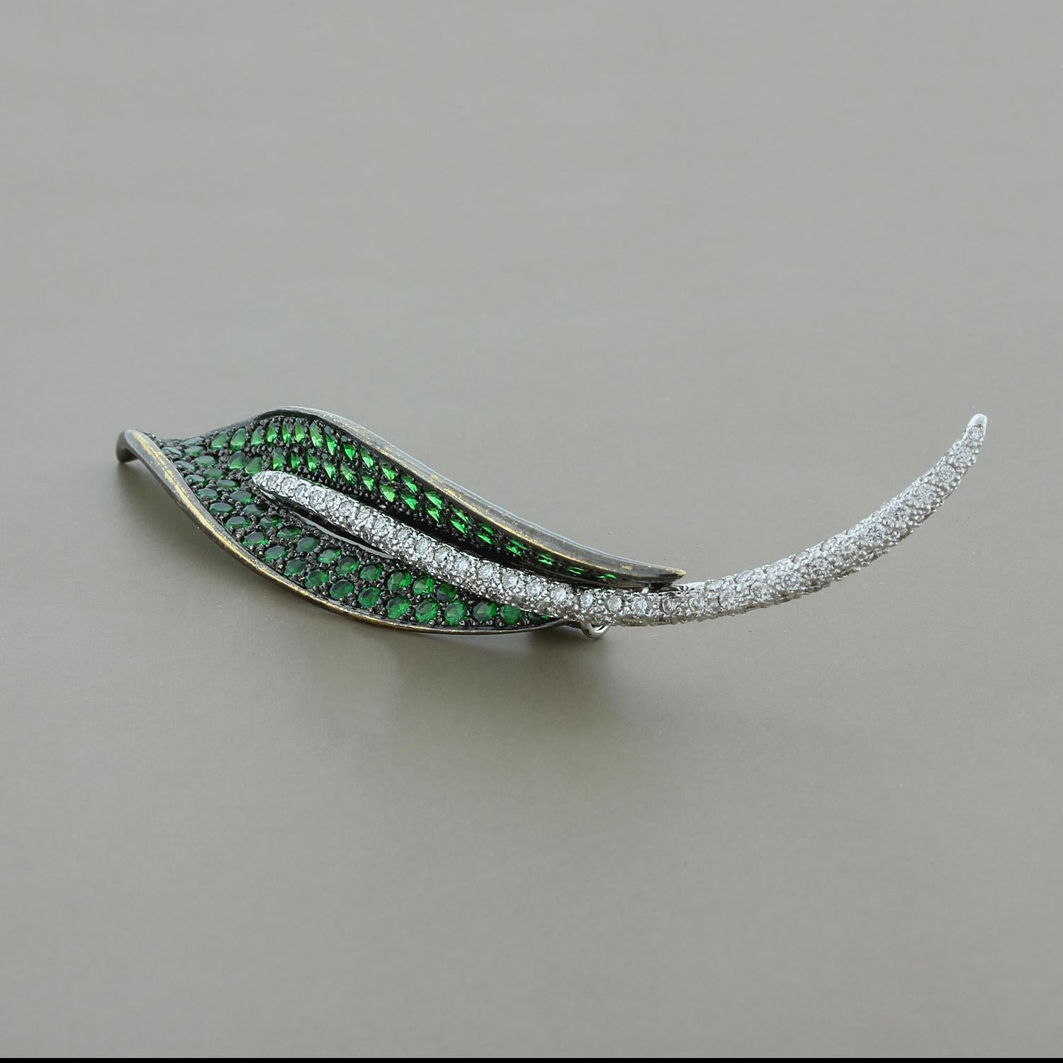 Estate Tsavorite Diamond Gold Leaf Brooch In Excellent Condition For Sale In Beverly Hills, CA