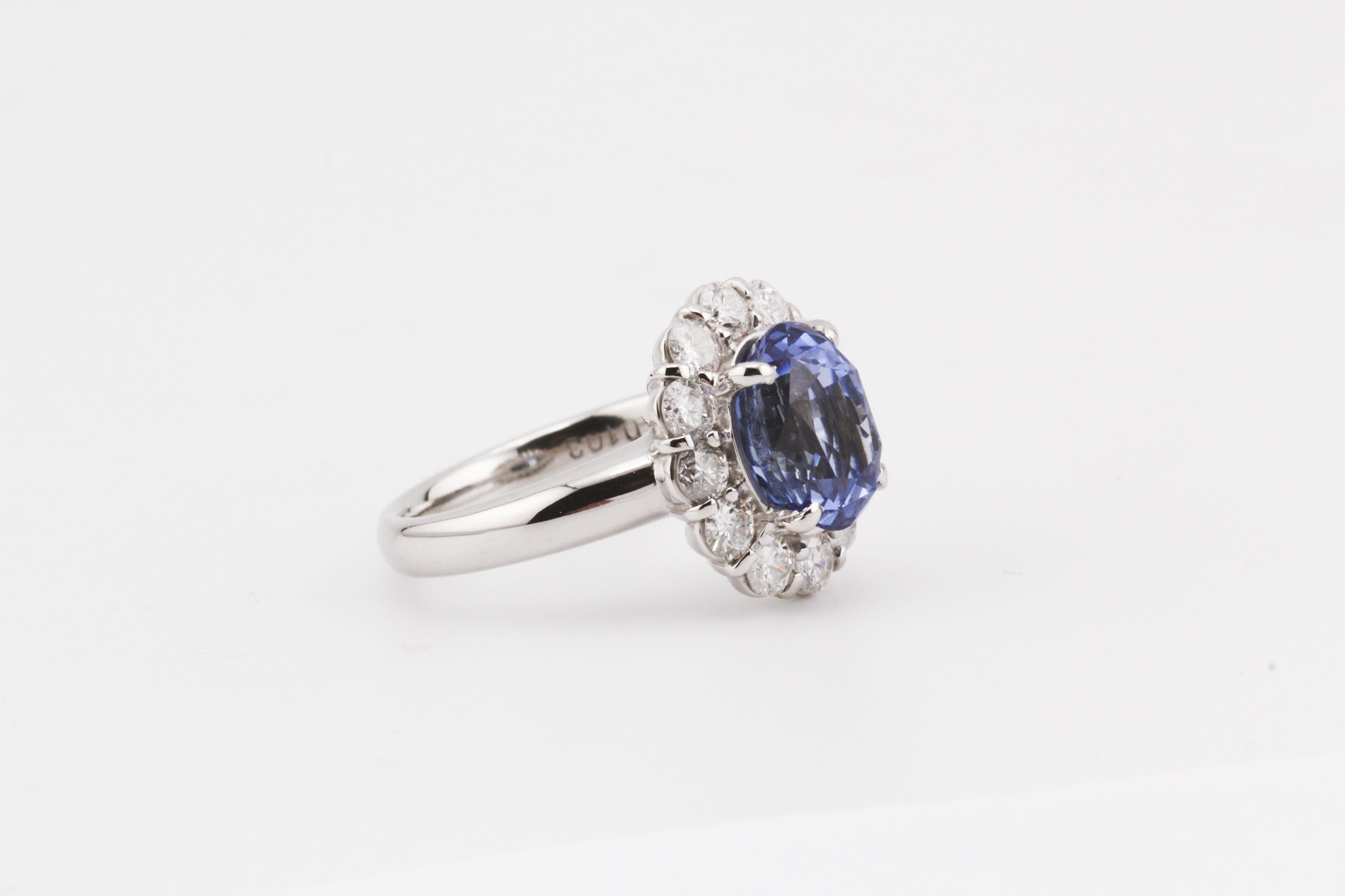 Estate Unheated 3.83ct Sapphire 1.03ct Diamond Platinum Ring Size 6 In Good Condition In Simpsonville, SC