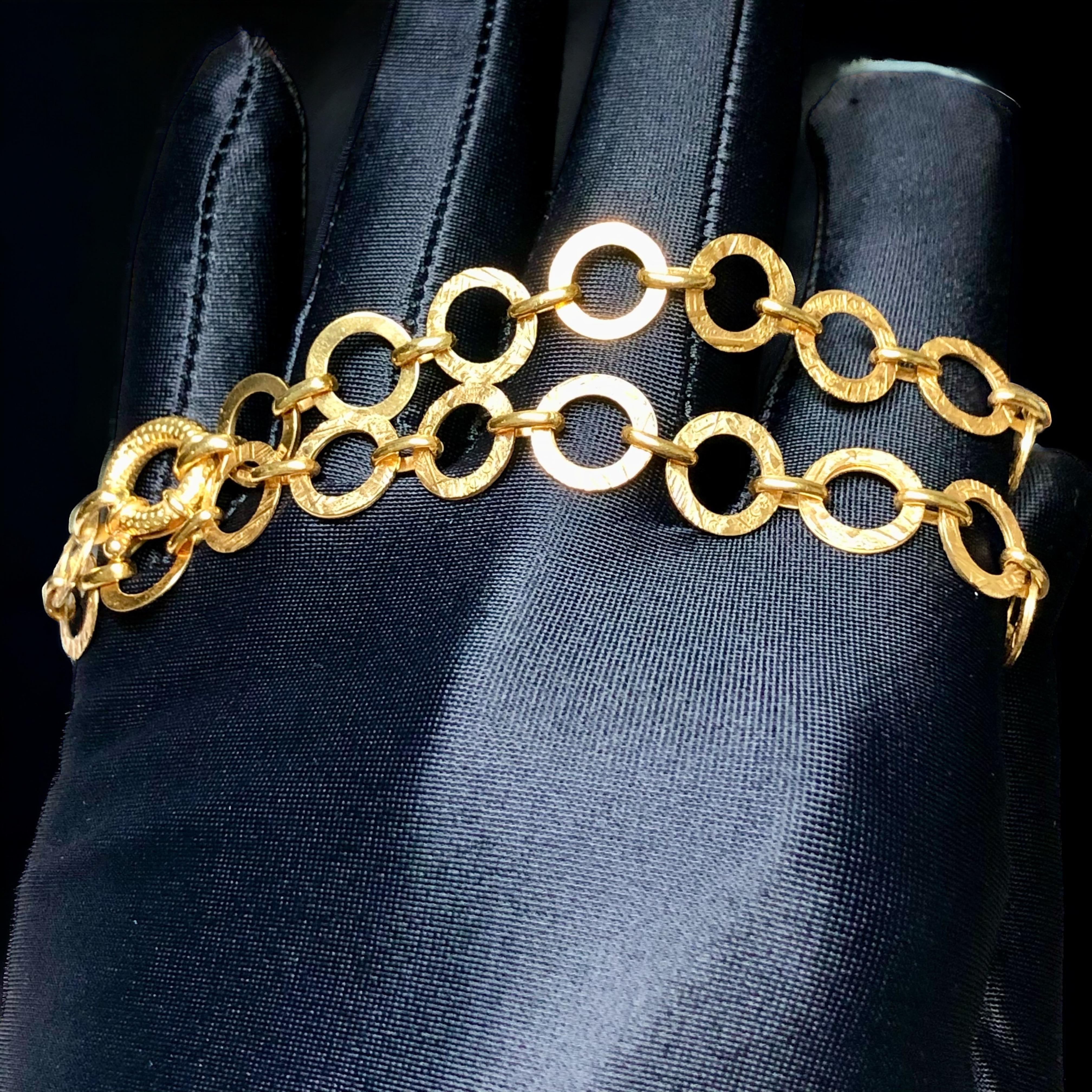 Estate UnoAErre - Collana in oro giallo 18K con cerchio testurizzato A Link 18