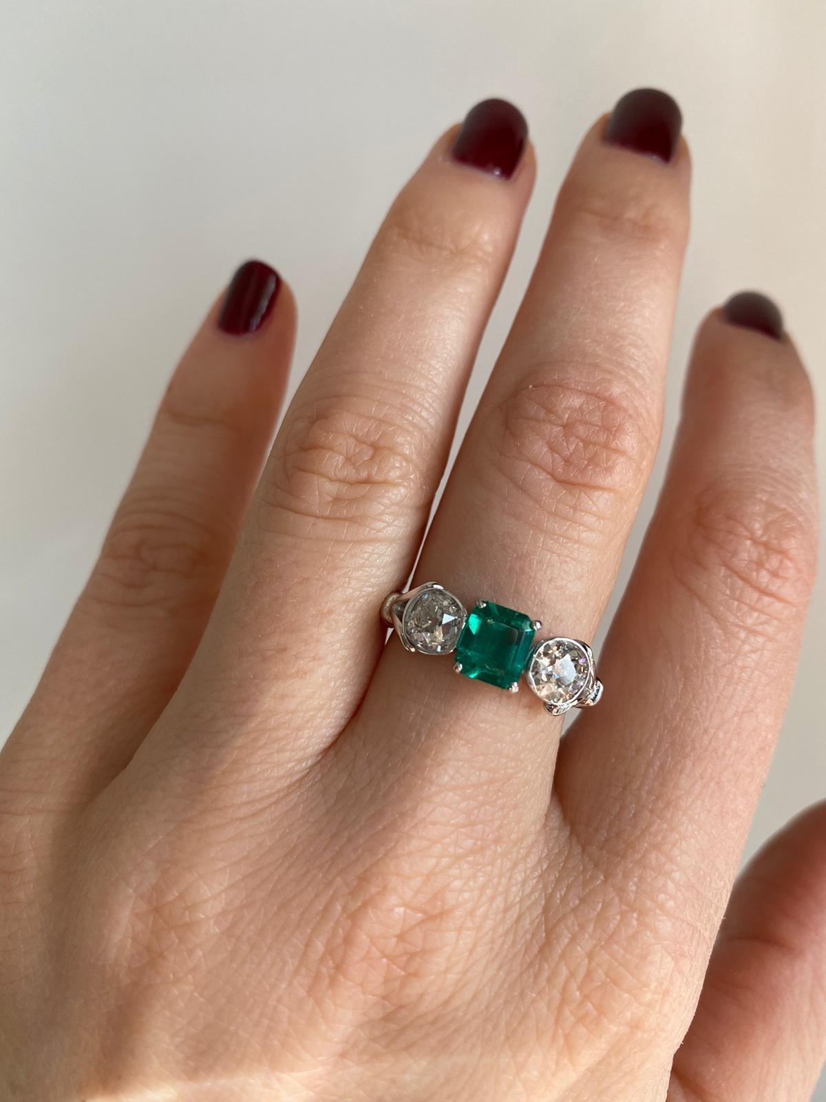 Estate Untreated Colombian Emerald Gold Three-Stone Ring 2