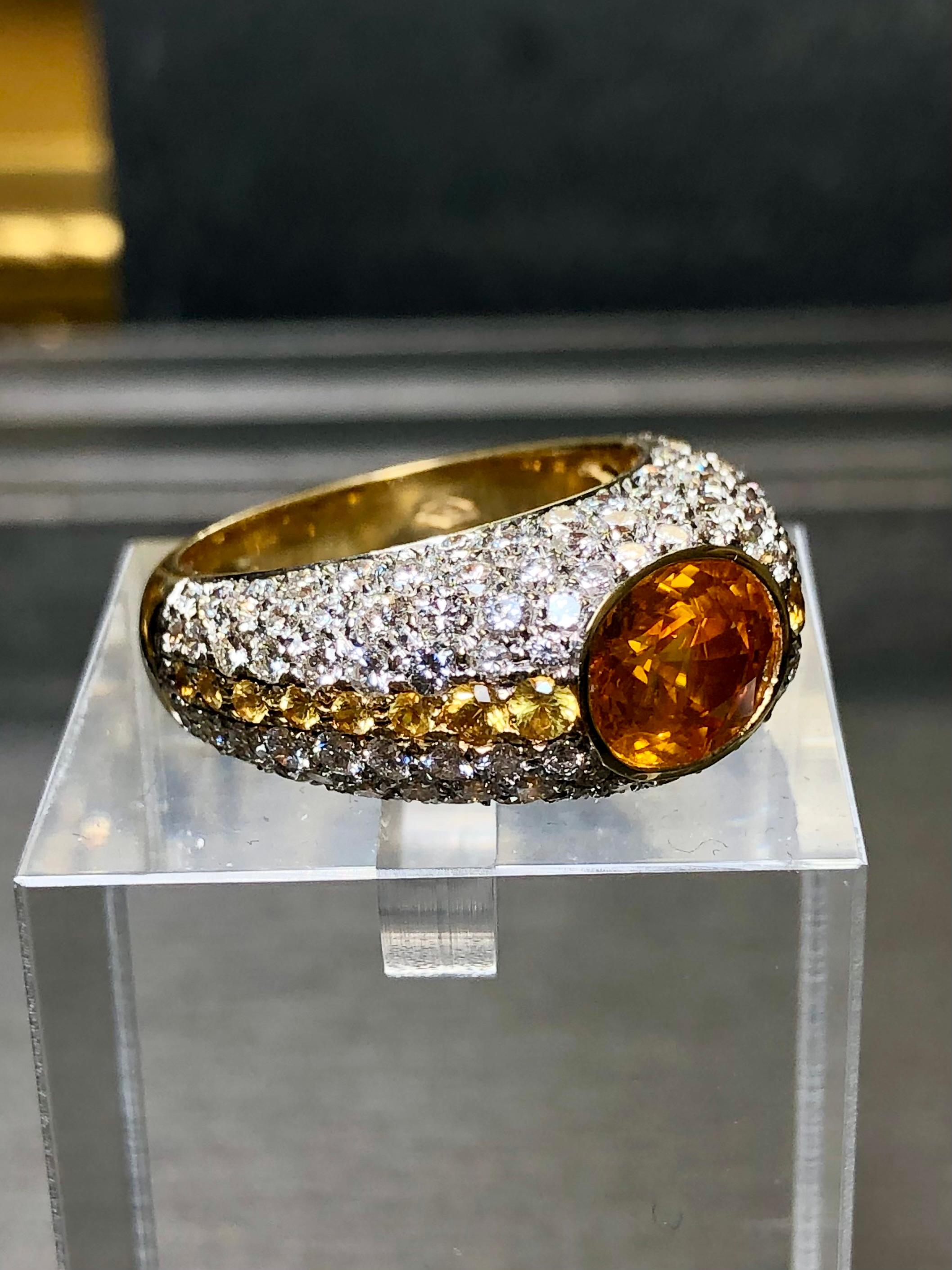 Estate VALENTE 18K Diamante Amarillo Zafiro Anillo de Cóctel 6.82cttw Sz 7.5 Contemporáneo en venta