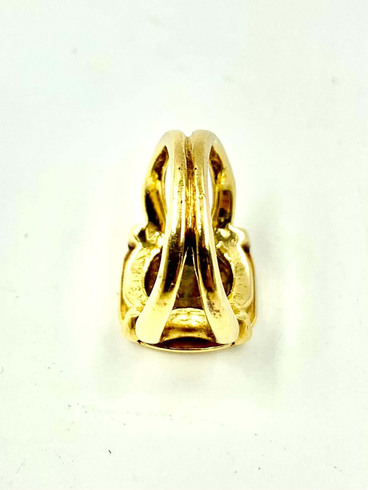 Women's or Men's Estate Van Cleef & Arpels 18K Yellow Gold Zodiac Intaglio Libra Signet Ring