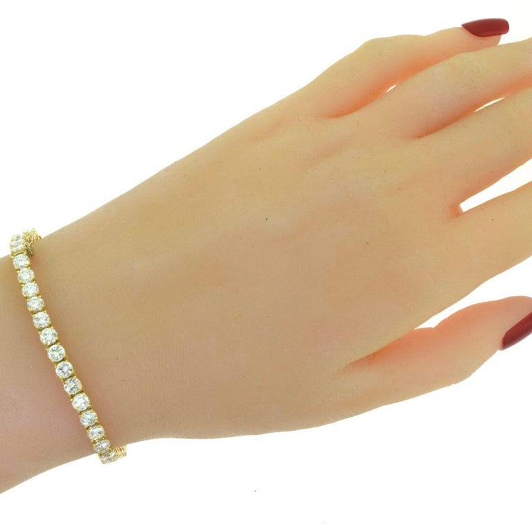 Estate Van Cleef and Arpels Diamond Yellow Gold Tennis Bracelet, 9