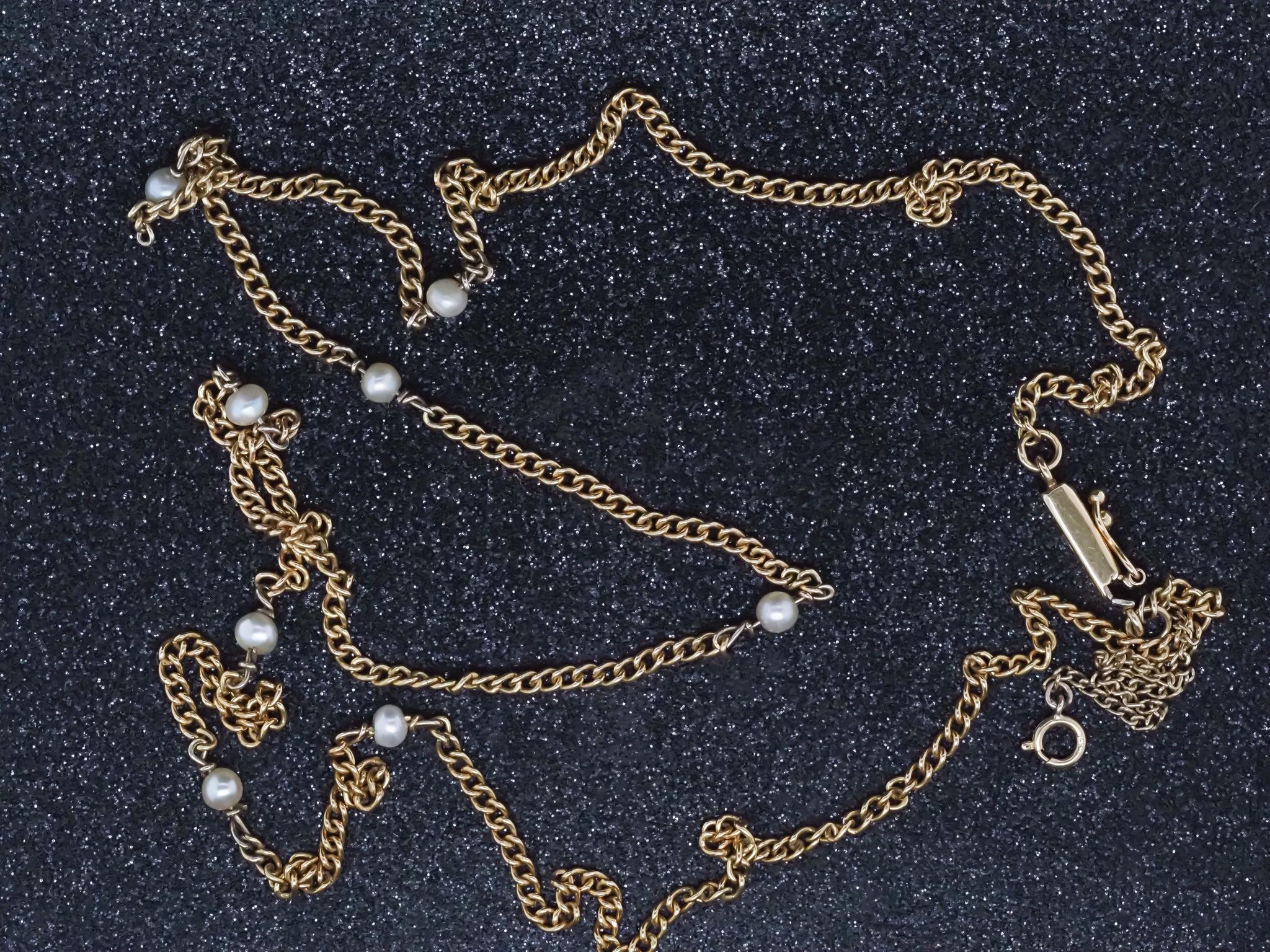 Estate Victorian 1880s Antique 18K Yellow Gold and Pearl Unique Link Chain (Chaîne à maillons unique en or jaune 18K et perles) Bon état - En vente à Hicksville, NY