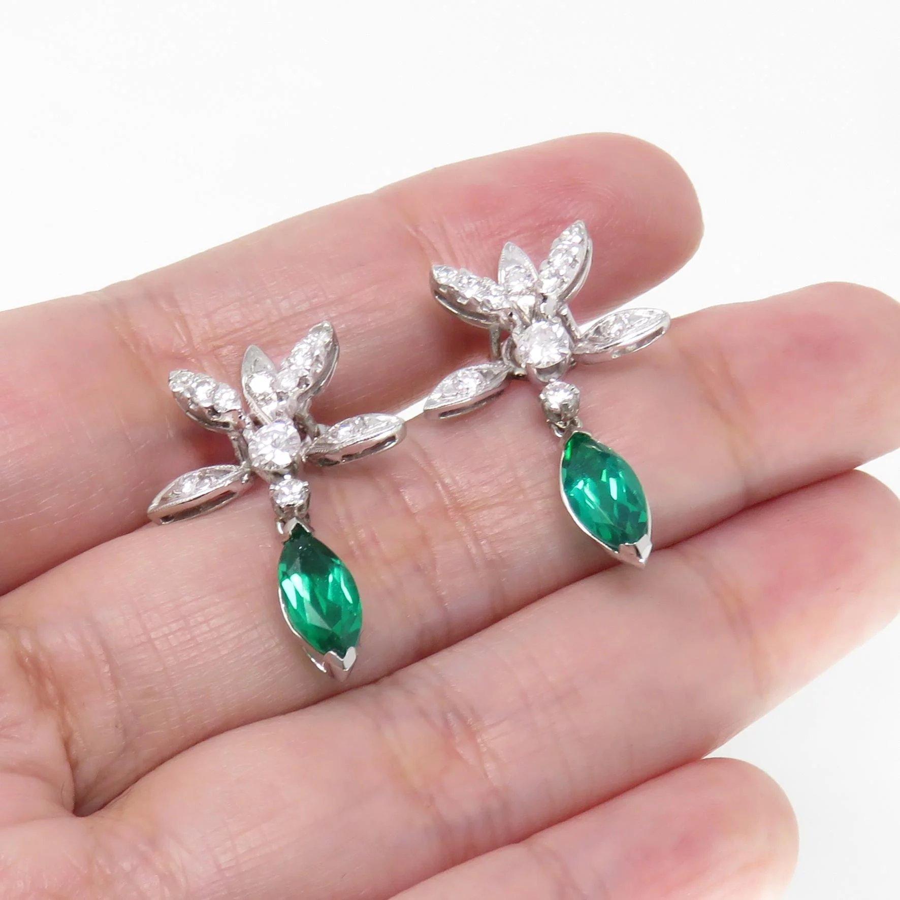 Retro Estate Vintage 14 Karat Gold Emerald VS Diamond Dangle Earrings