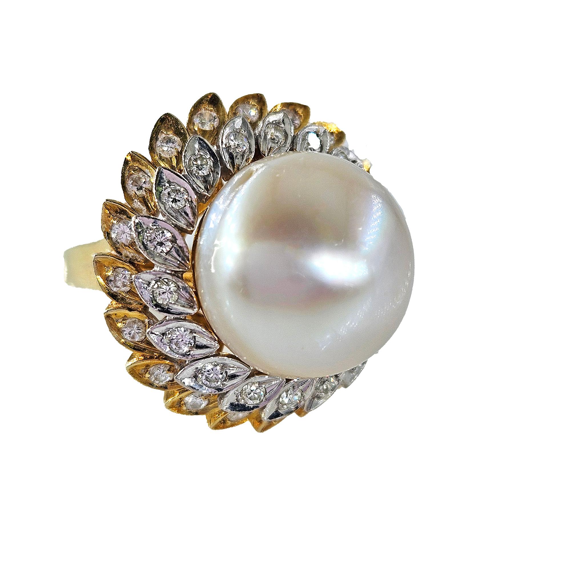 Estate Vintage 14.40mm South Sea Pearl 0.50ct Diamond 14k White & Yellow Gold Ring; Pearl Cocktail Gold Ring; Vintage Pearl Diamond Ring.
Estate Vintage 14.40mm Pearl 0.50ct Diamond 14k White & Yellow Gold Cocktail Ring - Classic Beauty, Modern