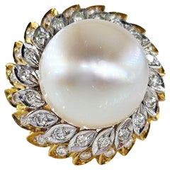 Anello vintage di proprietà con perla dei mari del sud da 14,40 mm e diamante da 0,50 carati in oro giallo bianco da 14 carati