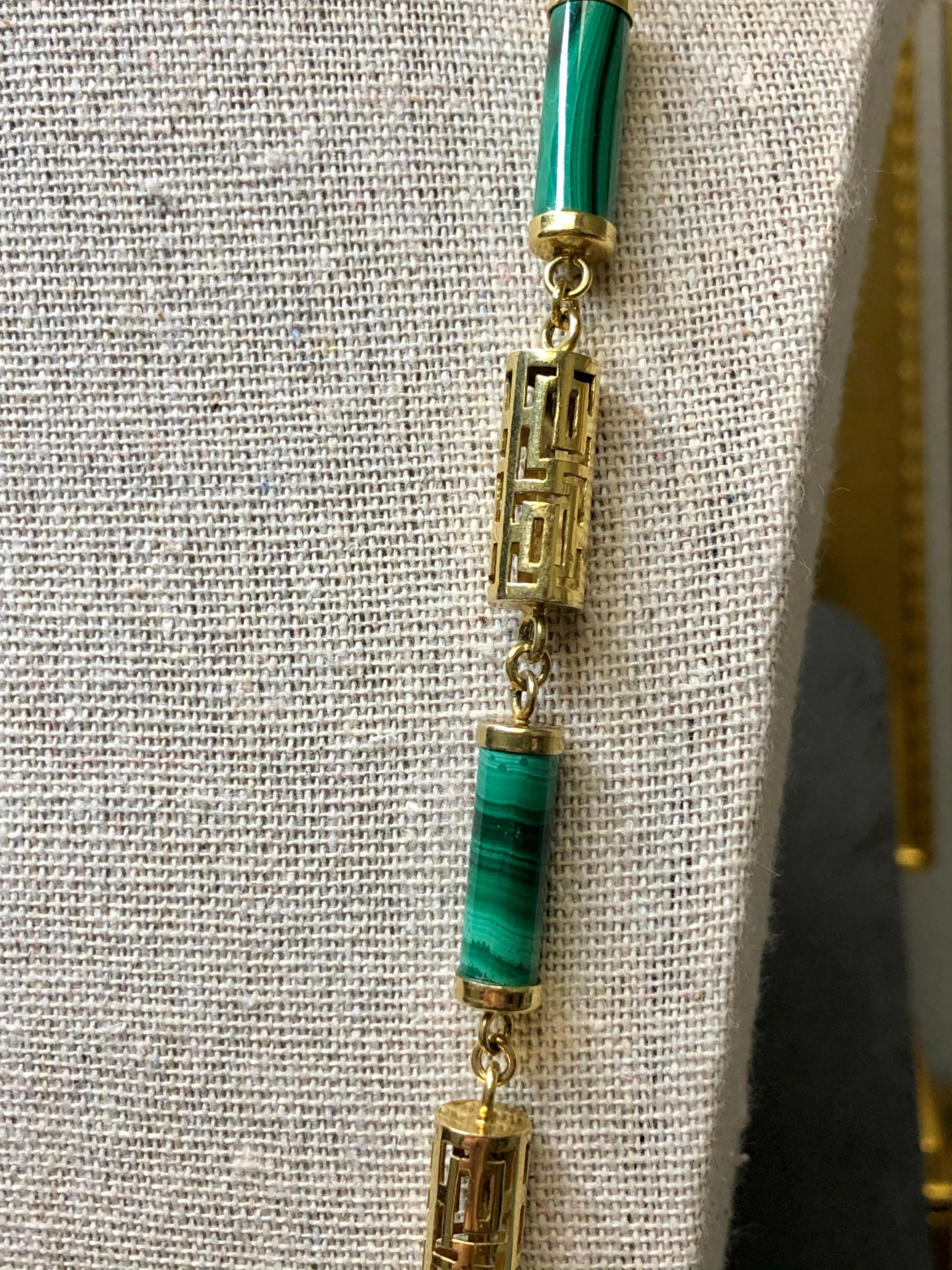 Estate Vintage 14k Malachite Open Key Design Long Chain Necklace In Good Condition For Sale In Winter Springs, FL