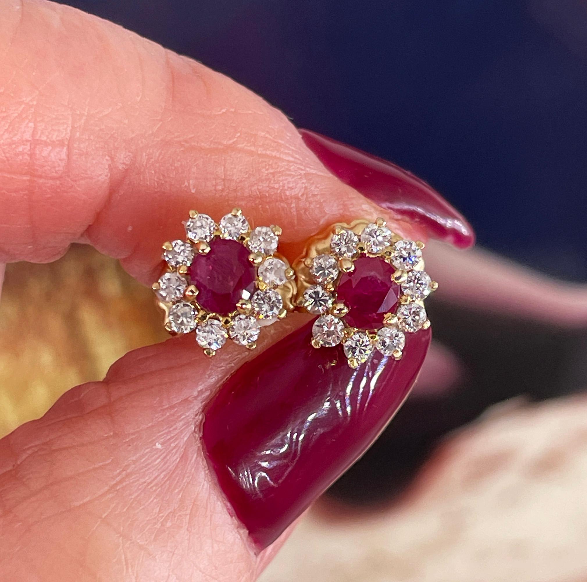 Estate Vintage 1.50ct RUBY Diamonds 14K/18K Gold Cluster Stud Post Earrings      For Sale 9