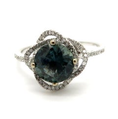 Estate Vintage 18 Karat White Gold Flower Round Sapphire and Diamond Ring
