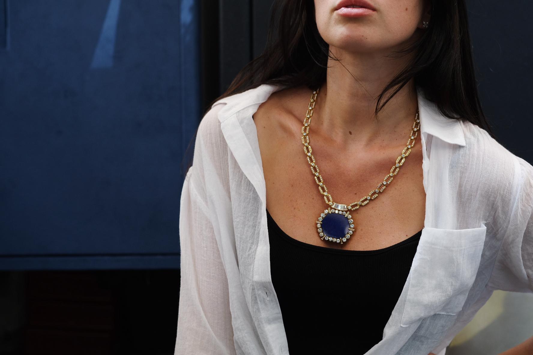 Estate Vintage 18K Yellow Gold 1970's Diamond Lapis Chain Necklace For Sale 5