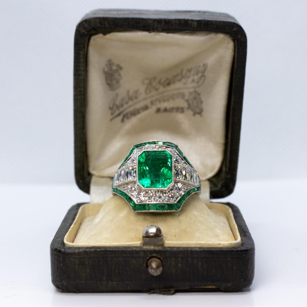Estate Vintage Antique Platinum Art Deco Columbian Emerald and Diamond Ring 1
