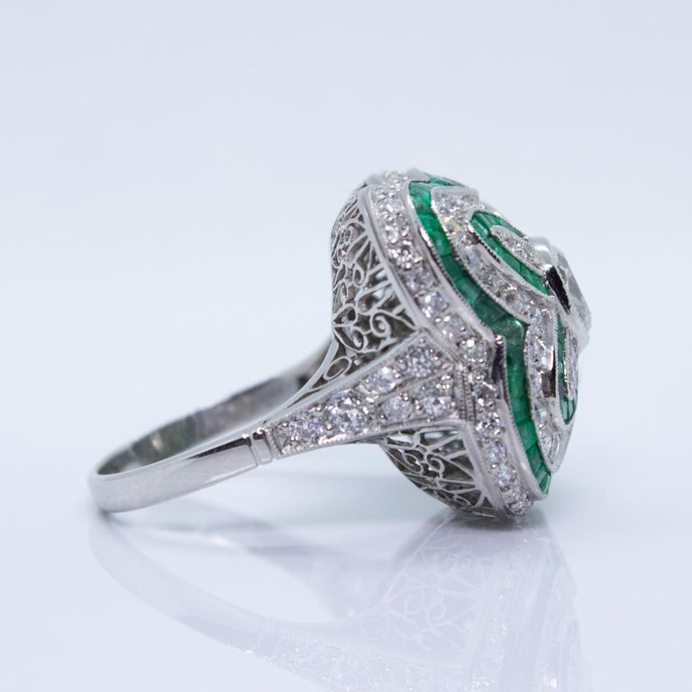 Estate Vintage Antique Platinum Art Deco Emerald and Diamond Clover Motif Ring For Sale at 1stdibs