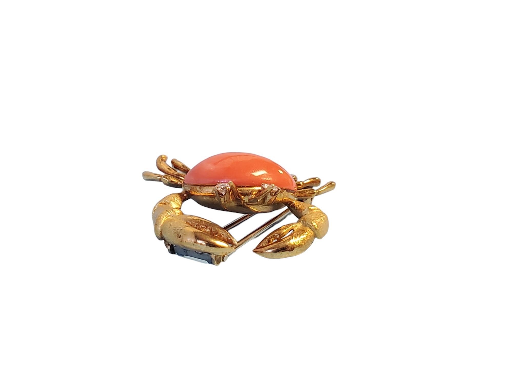 Estate Vintage Crab Brooch Pin 18k Yellow Gold Angel Skin Coral Body VS Diamonds For Sale 1