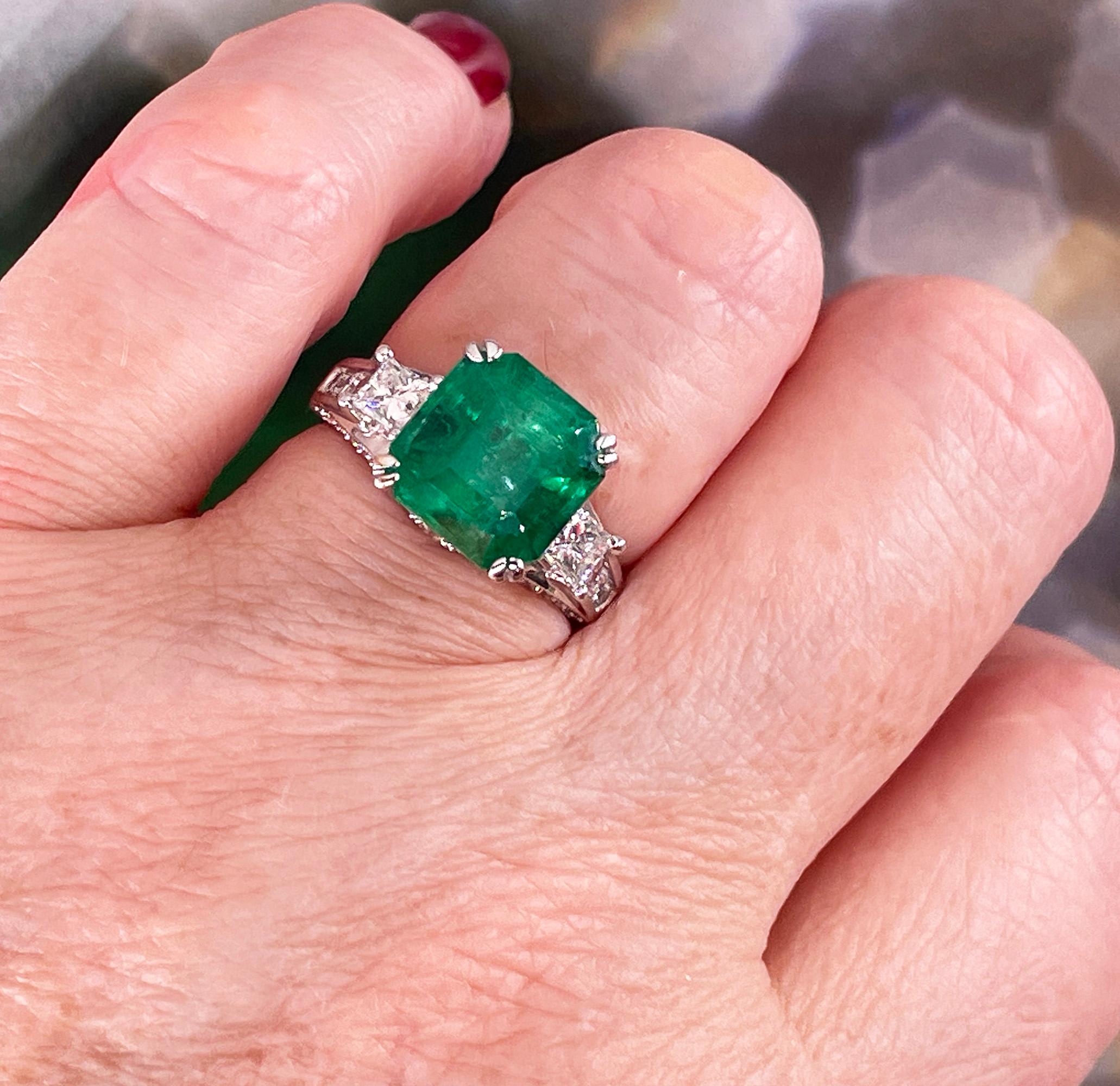  Estate Vintage GIA 7.00ct  Emerald Diamond Engagement Wedding 18KW Gold Ring For Sale 11