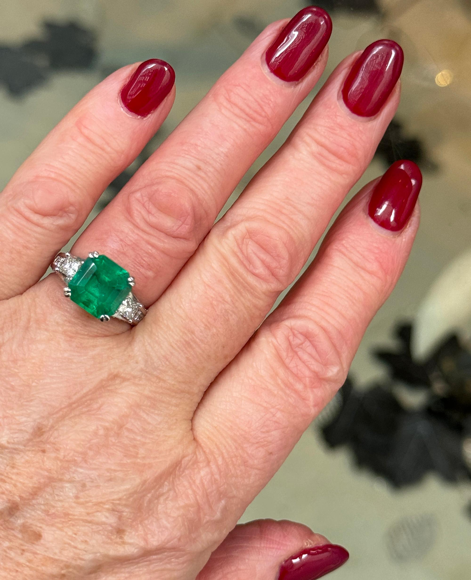  Estate Vintage GIA 7.00ct  Emerald Diamond Engagement Wedding 18KW Gold Ring For Sale 4