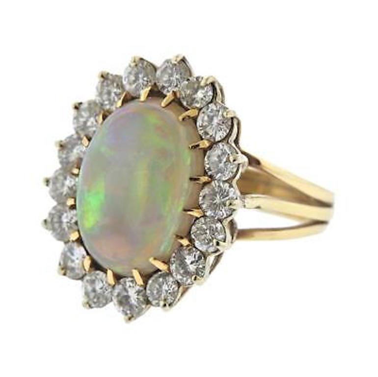 Estate Vintage Large Opal 15 Carat VS Diamond Statement Cocktail Ring  In Excellent Condition In Shaker Heights, OH