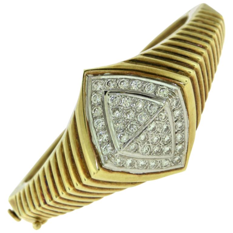 Estate Vintage Round Diamond Yellow Gold Geometric Bracelet Bangle