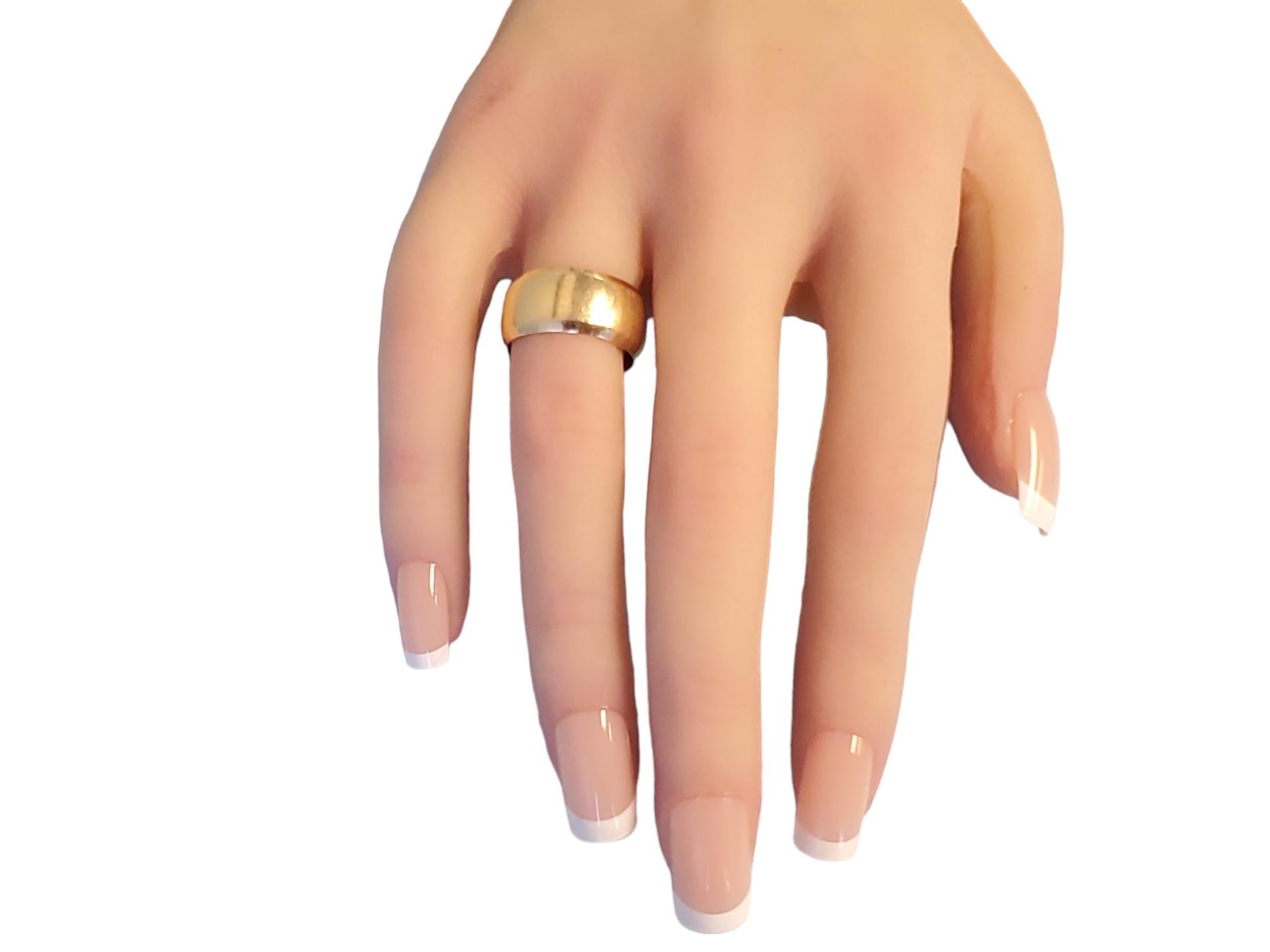 Estate Vintage Wide Wedding Band 14k Yellow Gold Cigar Style For Sale 1