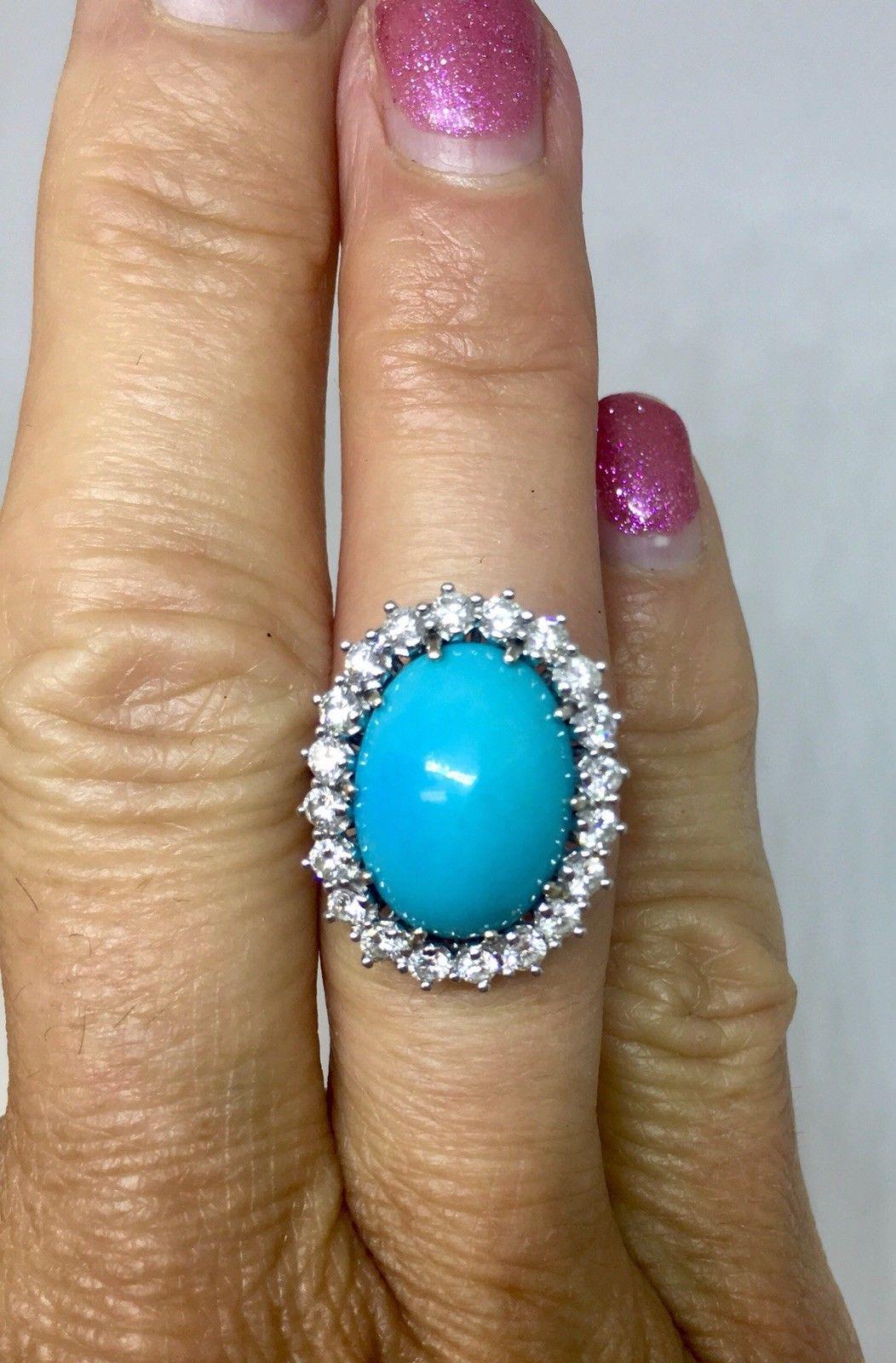 Estate VS Diamond Halo Turquoise Cocktail Ring For Sale 3