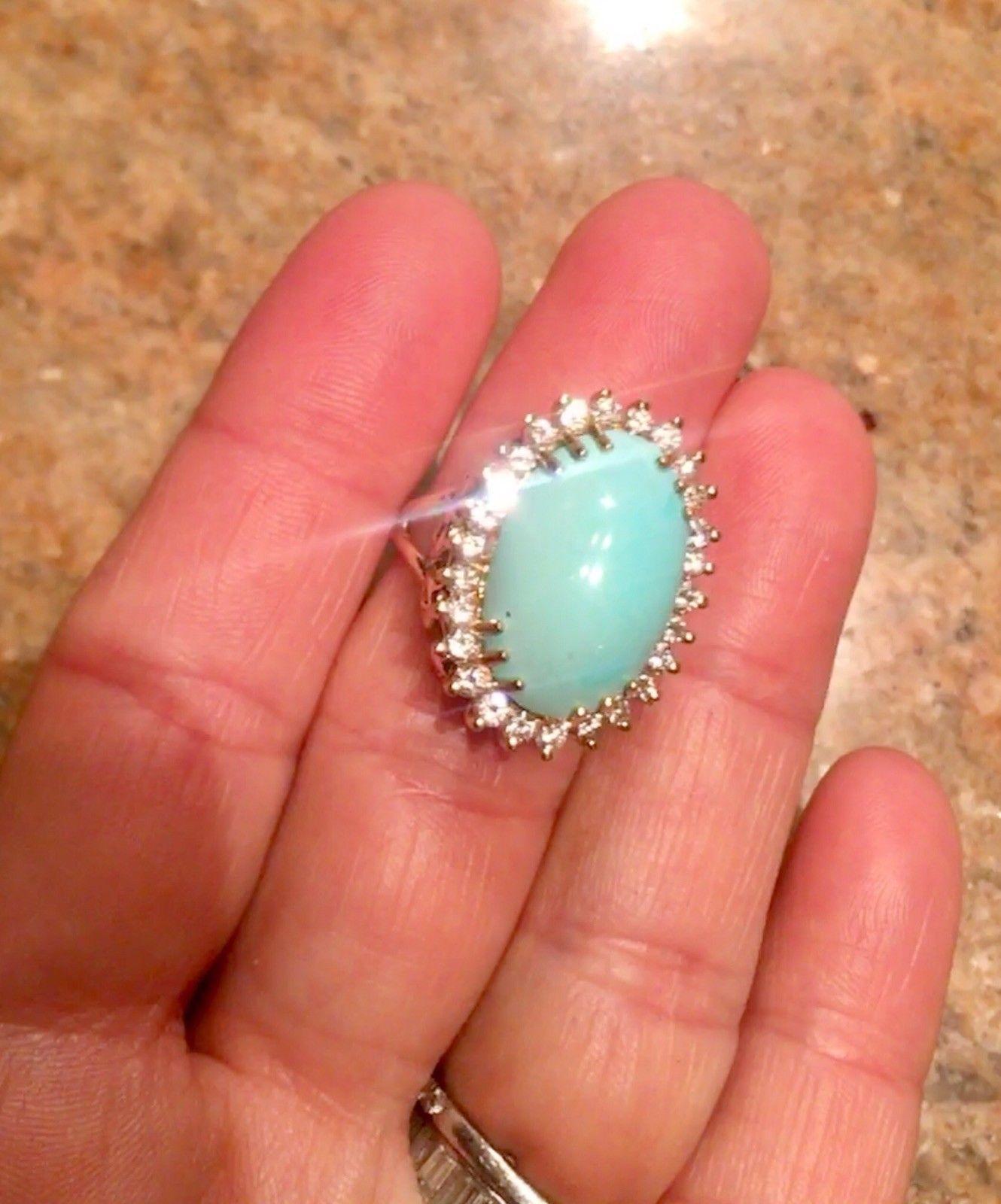 Estate VS Diamond Turquoise Cabochon Statement Cocktail Ring For Sale 5