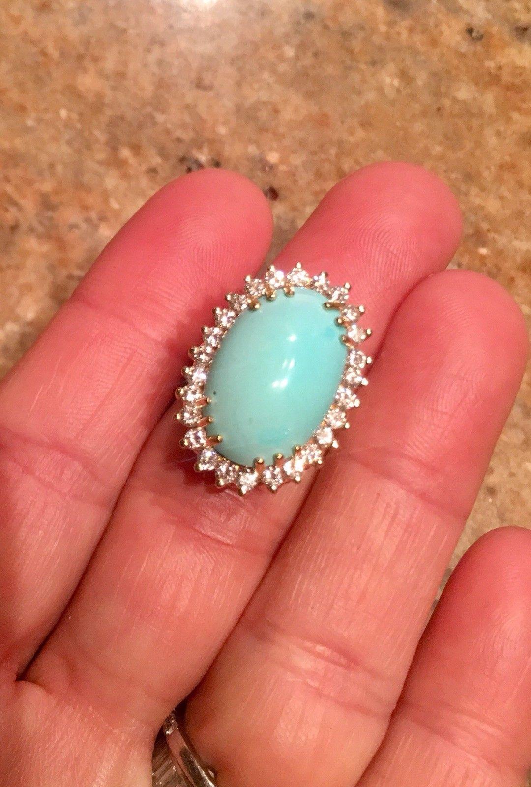 Estate VS Diamond Turquoise Cabochon Statement Cocktail Ring In Excellent Condition For Sale In Shaker Heights, OH