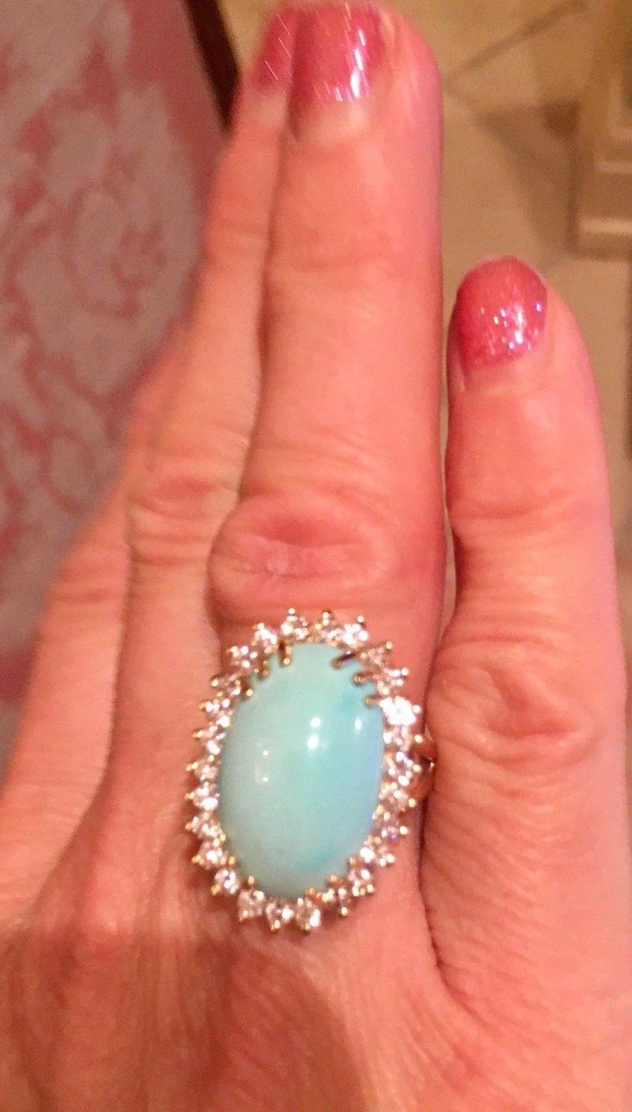 Estate VS Diamond Turquoise Cabochon Statement Cocktail Ring For Sale 1