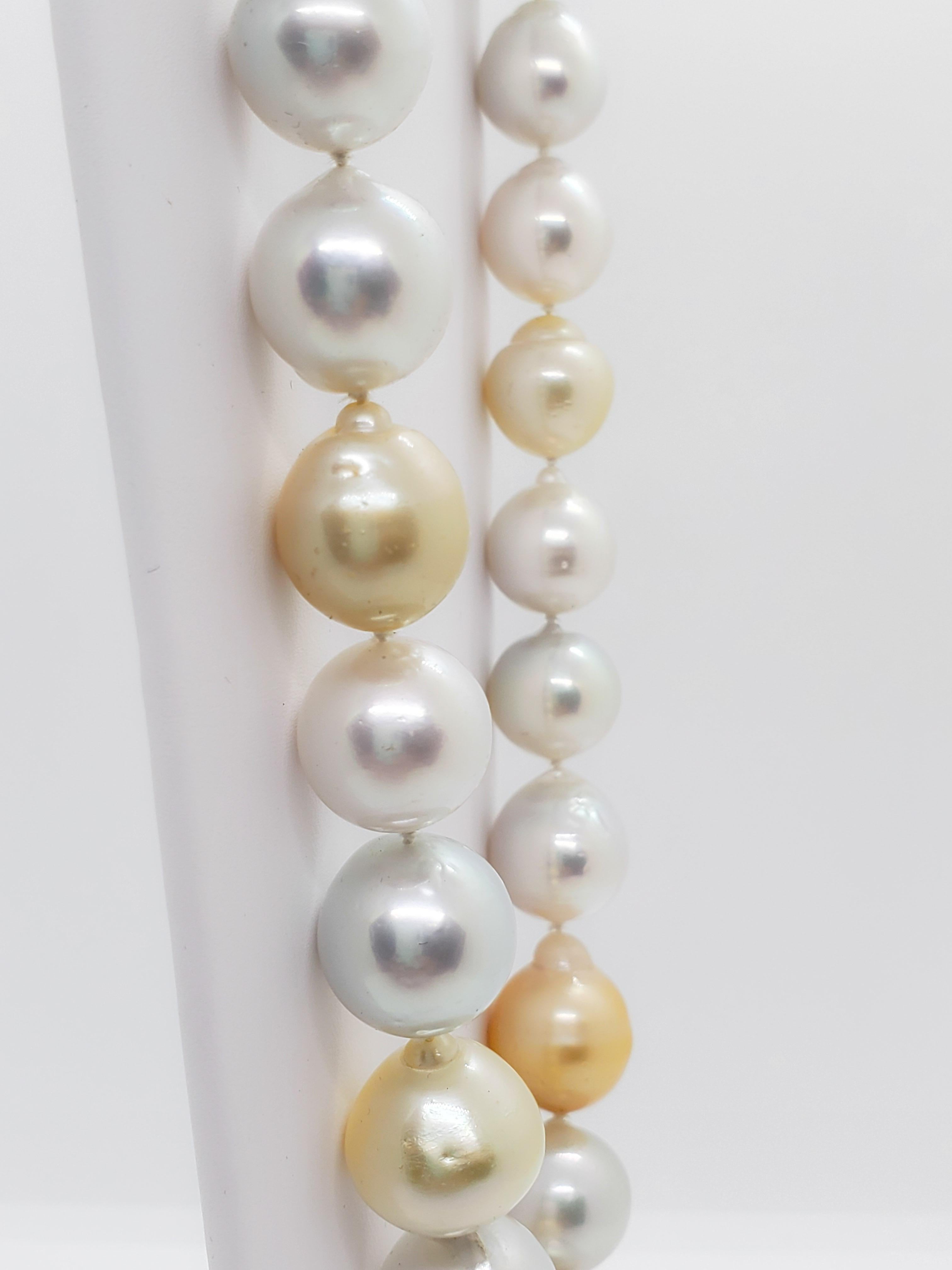 Women's or Men's  White and Yellow South Sea Pearl Necklace with Diamond Clasp For Sale