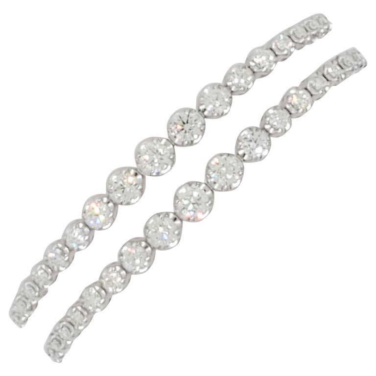 Estate White Diamond 2 Row Tennis Bracelet in 14k White Gold For Sale at  1stDibs