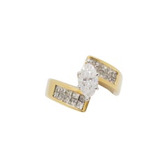  Marquise Mode-Ring aus 18 Karat Gelbgold mit weißem Diamanten