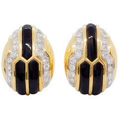 Estate White Diamond, Onyx and 18 Karat Yellow Gold Clip-On Earrings