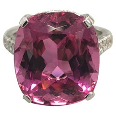 Estate White Gold Diamond Pink Tourmaline-Rubellite 13.07 Carat Cocktail Ring