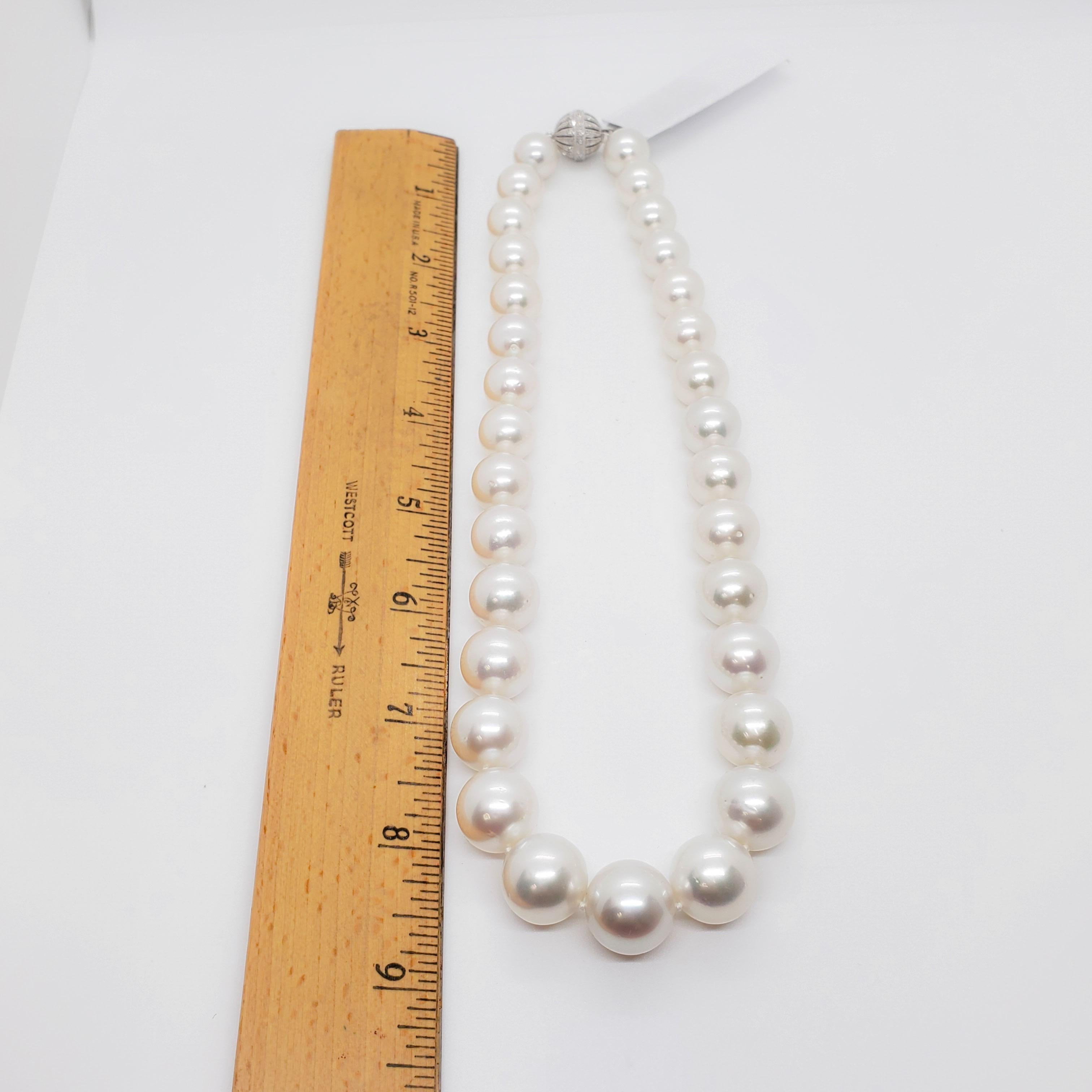 Estate White South Sea Pearls with Diamond Clasp In Excellent Condition In Los Angeles, CA