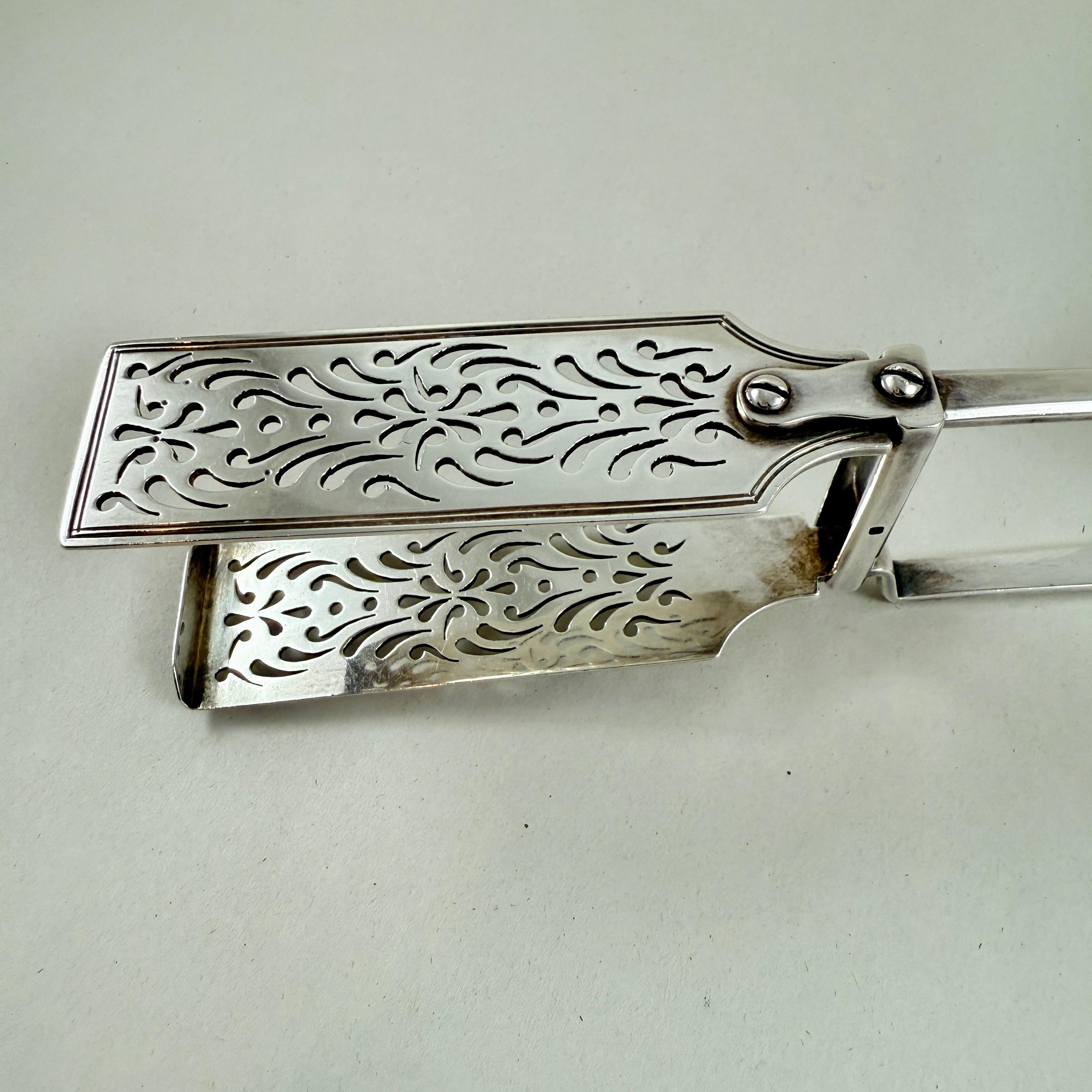 Tenazas para espárragos de plata de ley inglesa Estate William Eaton Inglés en venta