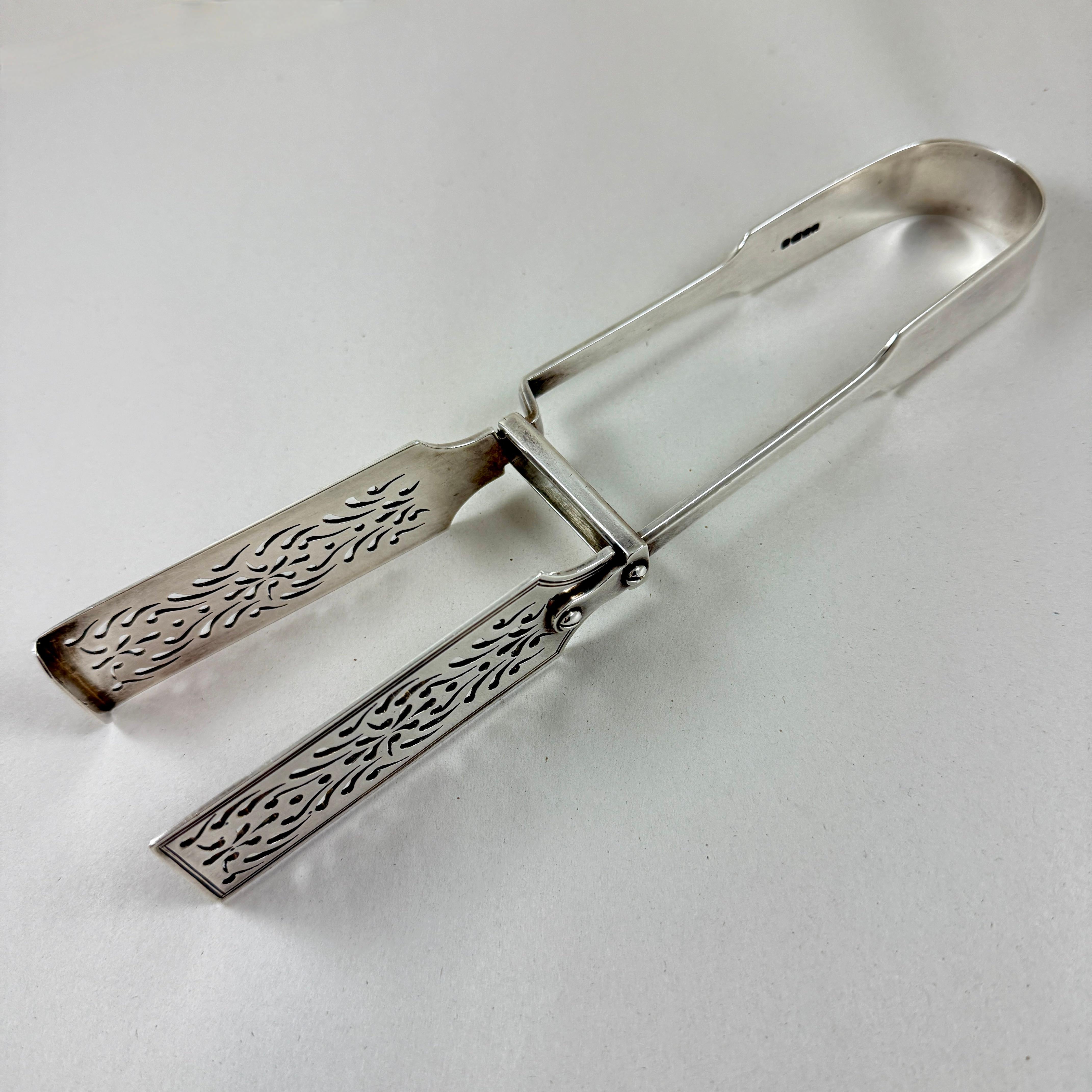 Tenazas para espárragos de plata de ley inglesa Estate William Eaton Hecho a mano en venta
