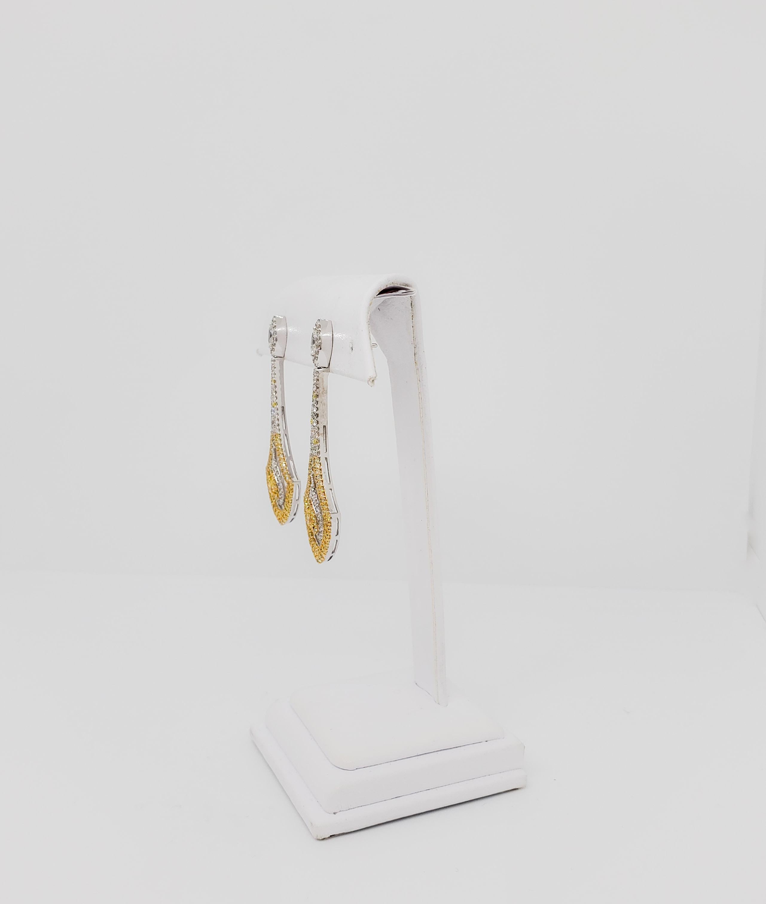 Yellow and White Diamond Dangle Earrings in 18k White Gold For Sale 1